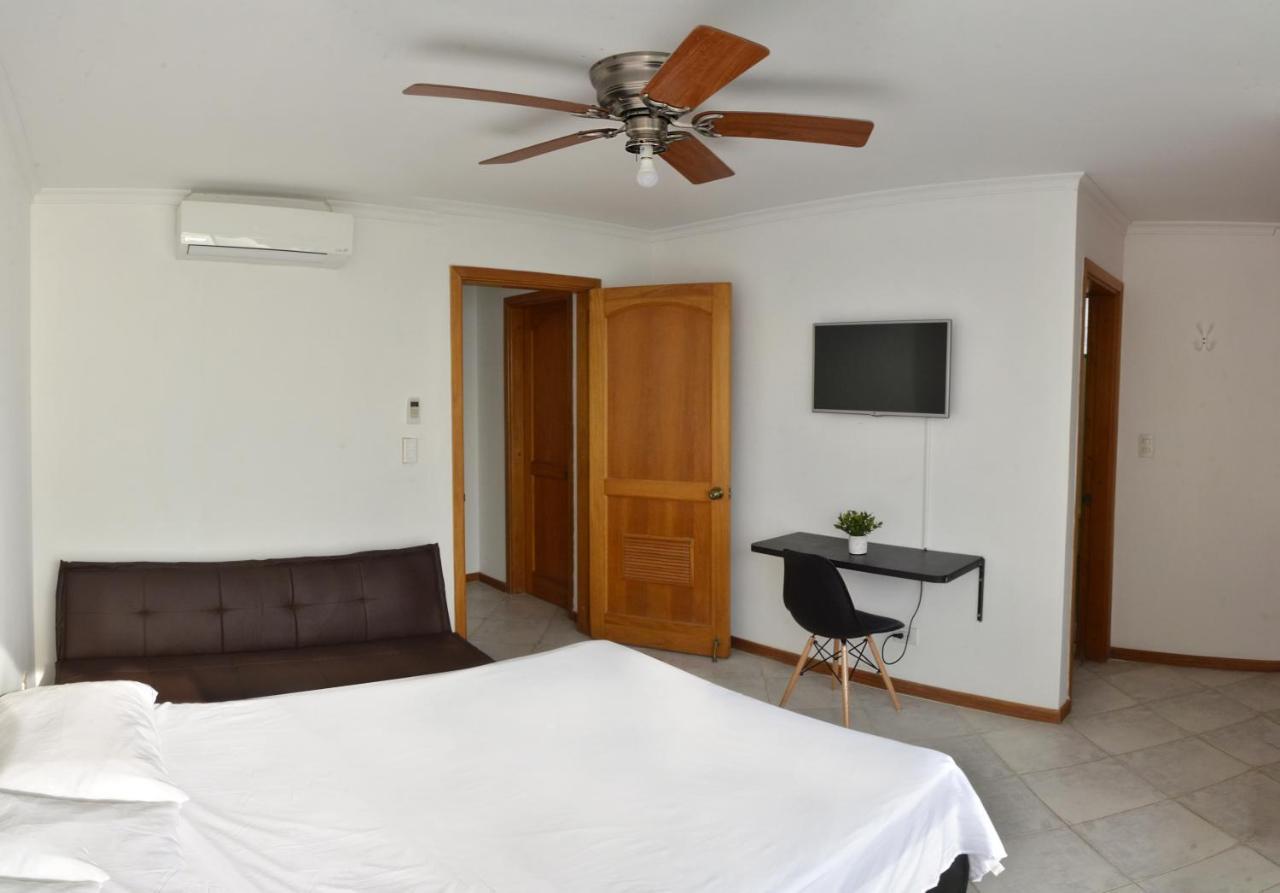Apartamentos El Penon Del Rodadero Vista Al Mar - By Apartamar Santa Marta Bagian luar foto