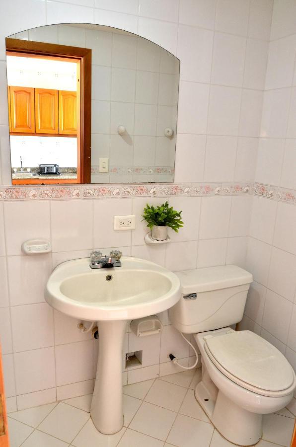 Apartamentos El Penon Del Rodadero Vista Al Mar - By Apartamar Santa Marta Bagian luar foto